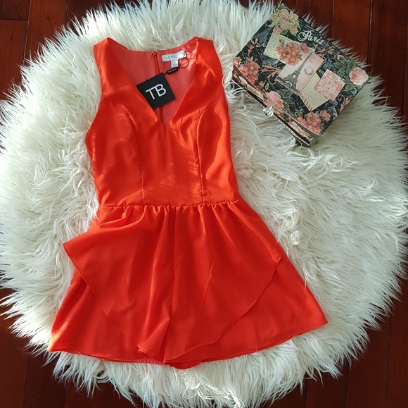 Other - NWT Trendabelle orange romper